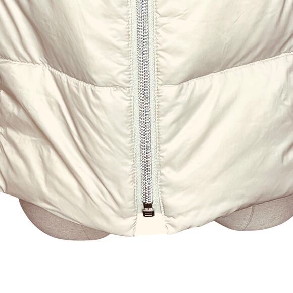 Coatology New York Women’s Small Vest Quilted Down Filled Packable Full Zip EUC - Picture 6 of 11